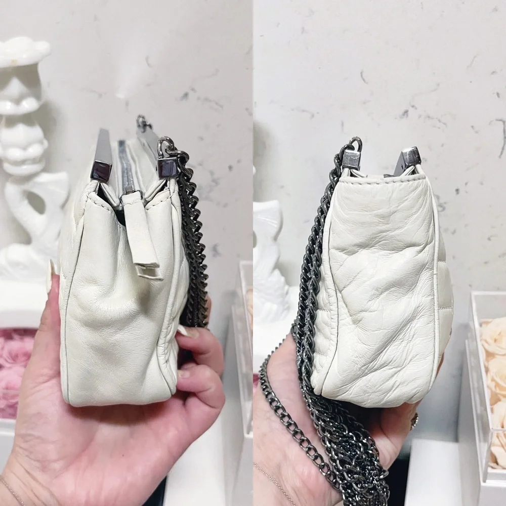Authentic CHANEL 🦄🦄 Limited Edition RARE Multi Dripping Chains Bag / Clutch